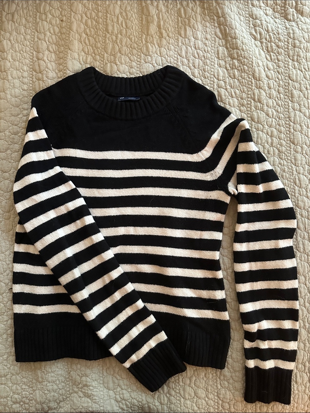 GAP Black and Cream Striped Crewneck Sweater